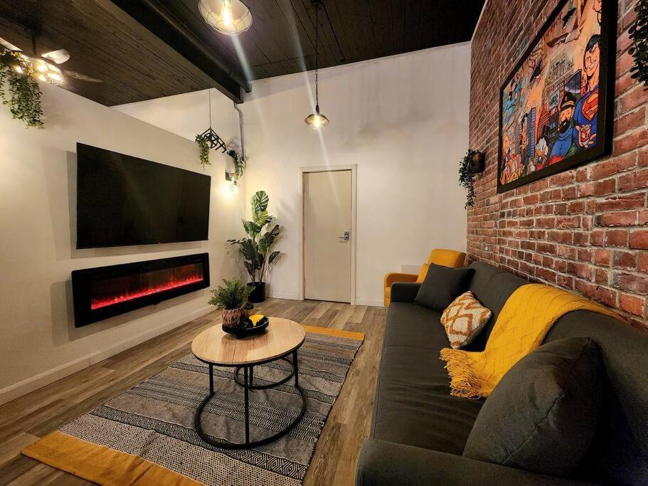 קוויבק סיטי Loft Style Industriel-Centre-Ville+Parking Gratuit חדר תמונה